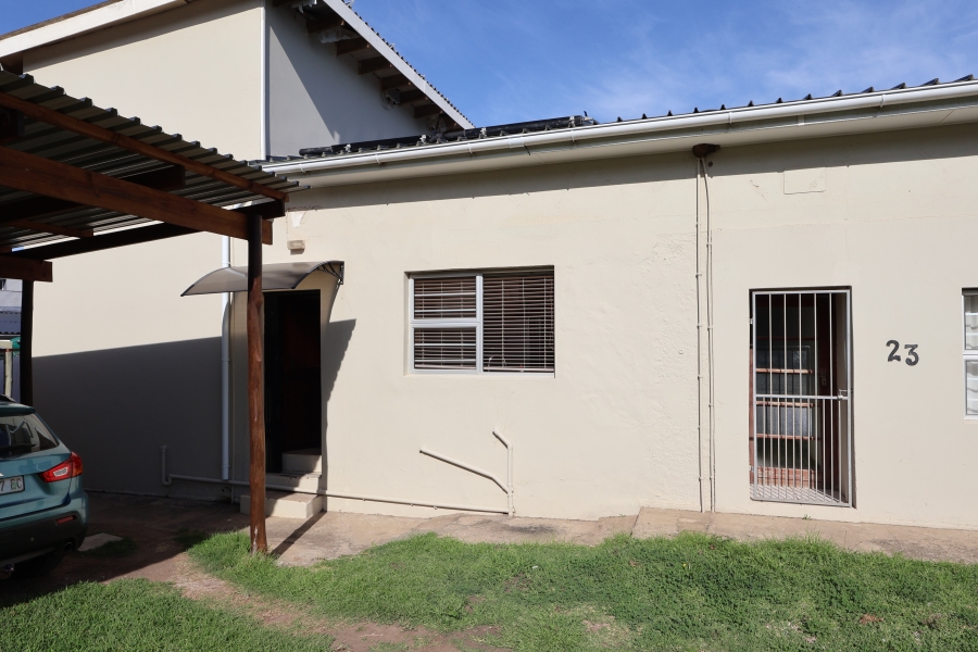 4 Bedroom Property for Sale in Haga Haga Eastern Cape